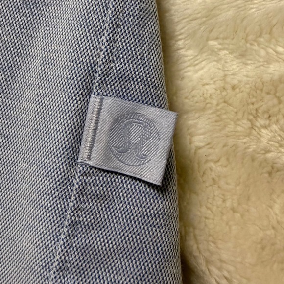 Lululemon Commission Long Sleeve Shirt Mens Light Blue Button Down Tech Stretch - Picture 2 of 5